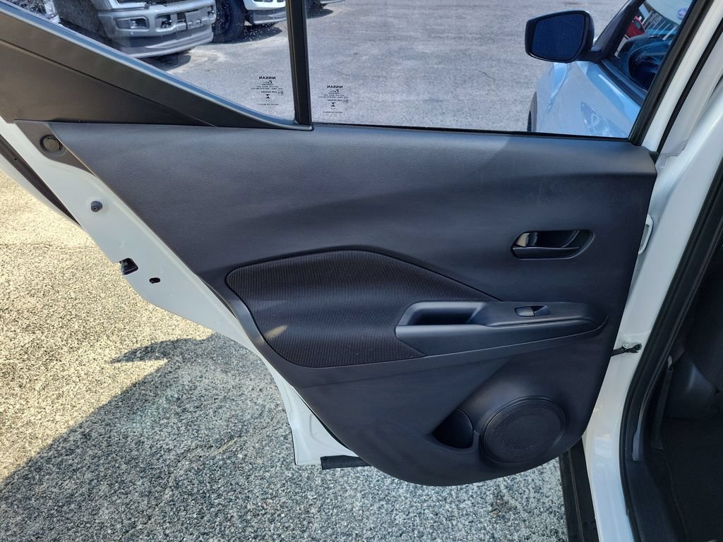 Used 2024 Nissan Kicks S FWD image 18