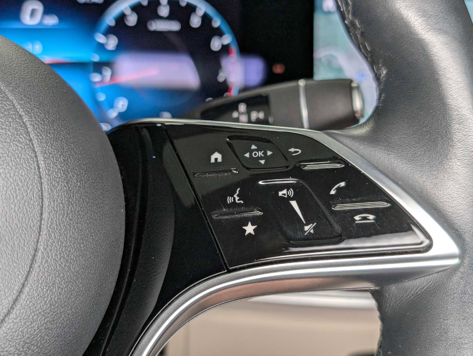 Certified 2023 Mercedes-Benz E 350 4MATIC Sedan image 35