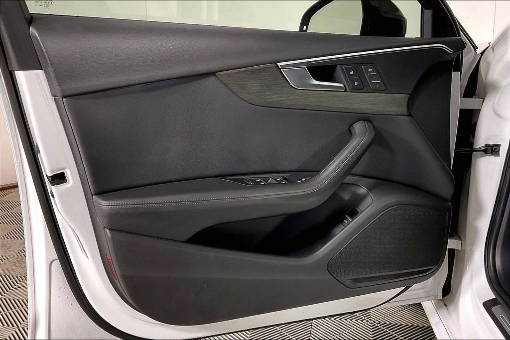 Used 2019 Audi A4 2.0T Premium Plus w/ Premium Plus Package image 22