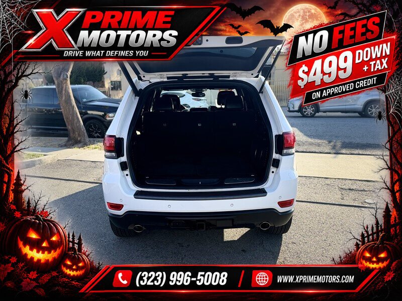 Used 2018 Jeep Grand Cherokee Trailhawk w/ Trailhawk Luxury Group AWD/4WD image 13