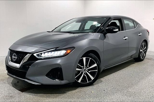 Used 2023 Nissan Maxima SL image 3