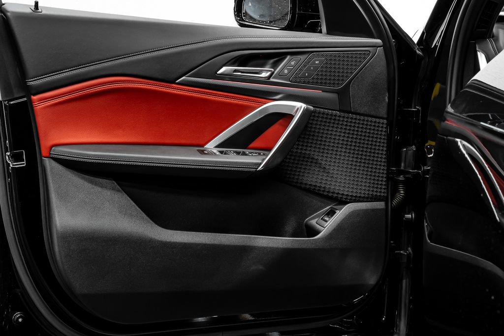 Used 2023 BMW X1 xDrive28i w/ M Sport Package image 19