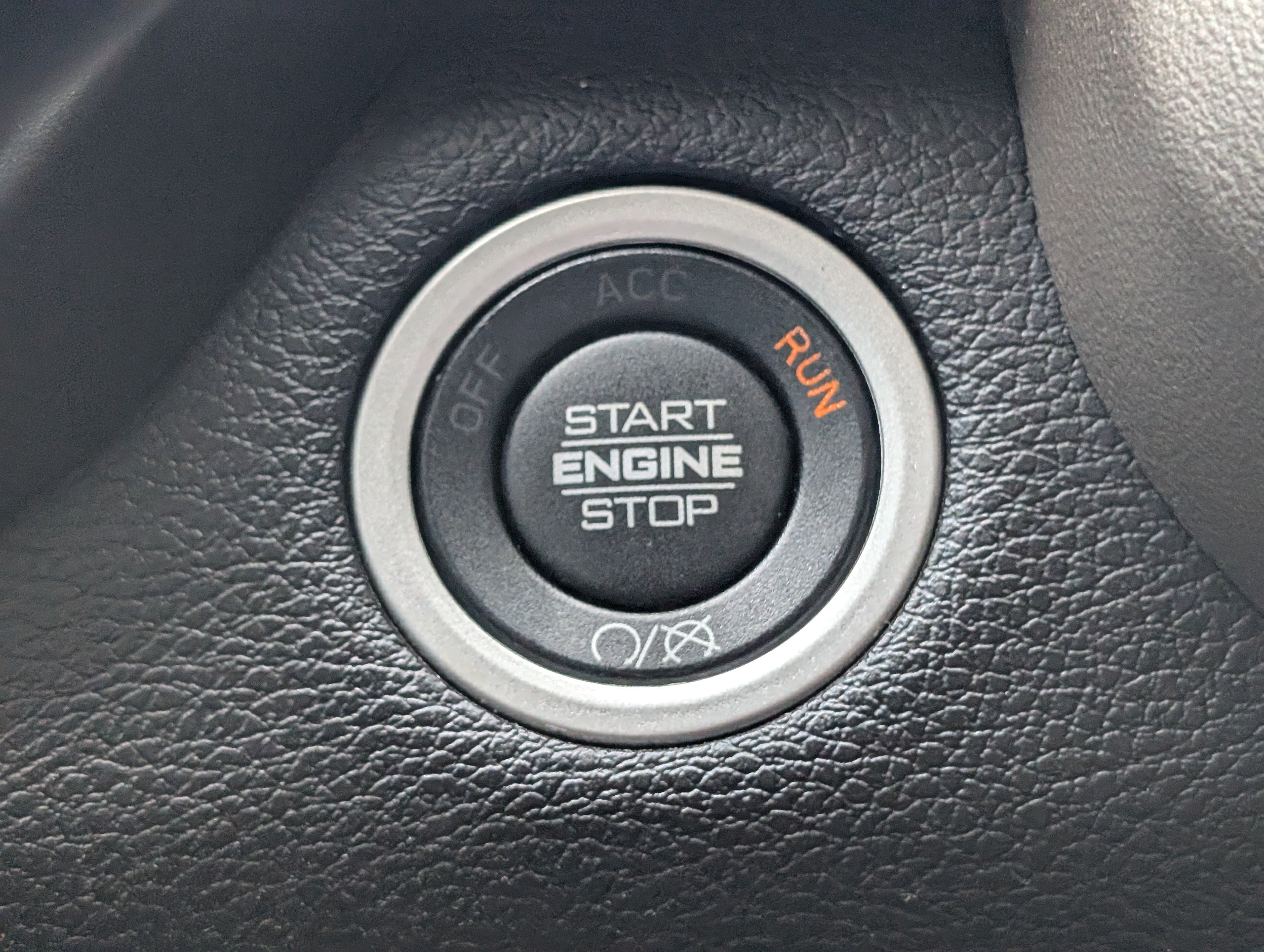 Used 2022 RAM 2500 Laramie AWD/4WD image 25