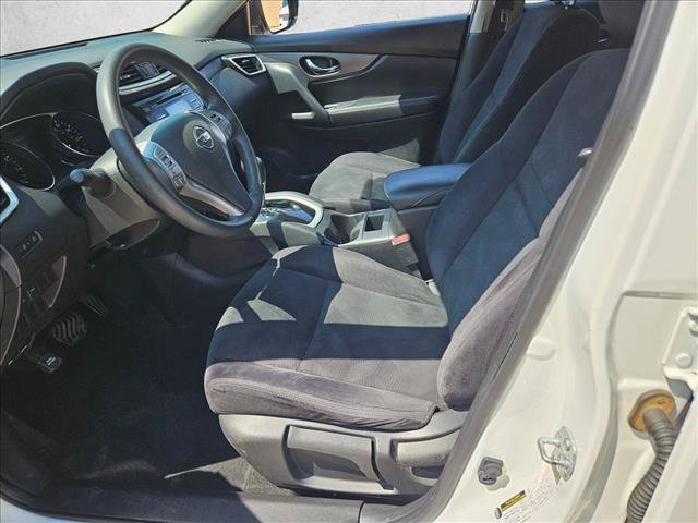 Used 2016 Nissan Rogue S FWD image 14