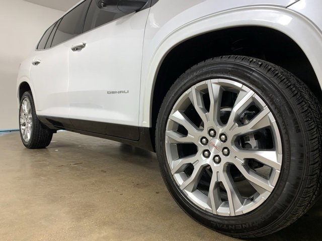 Used 2024 GMC Acadia Denali w/ Super Cruise Package image 6