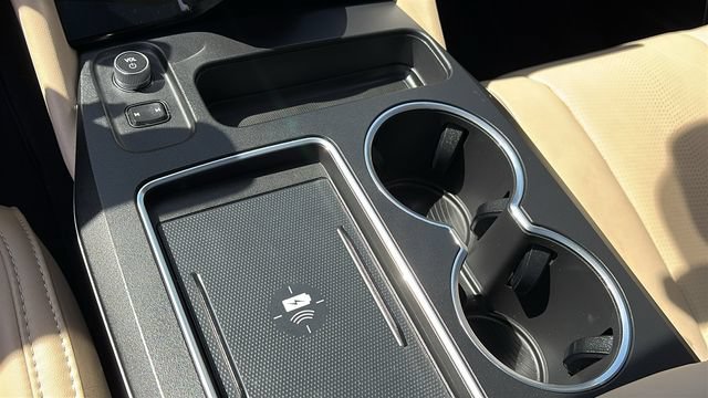 Used 2025 Acura MDX SH-AWD w/ Technology Package image 21