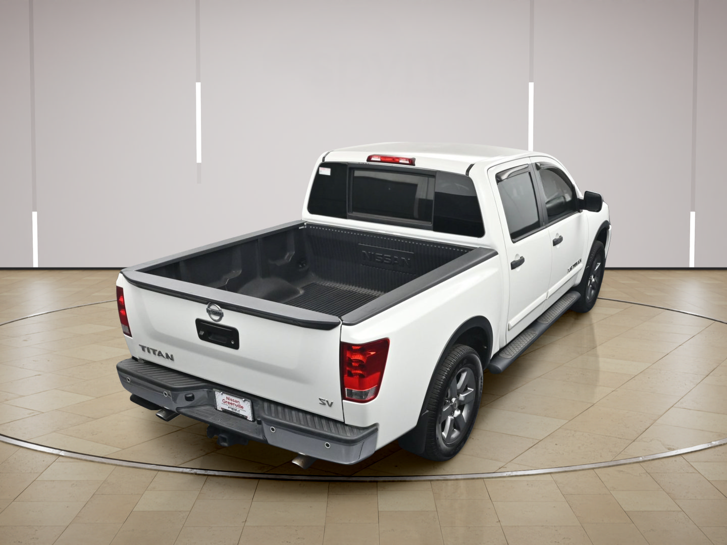 Used 2015 Nissan Titan SV w/ SV Value Truck Package RWD image 33