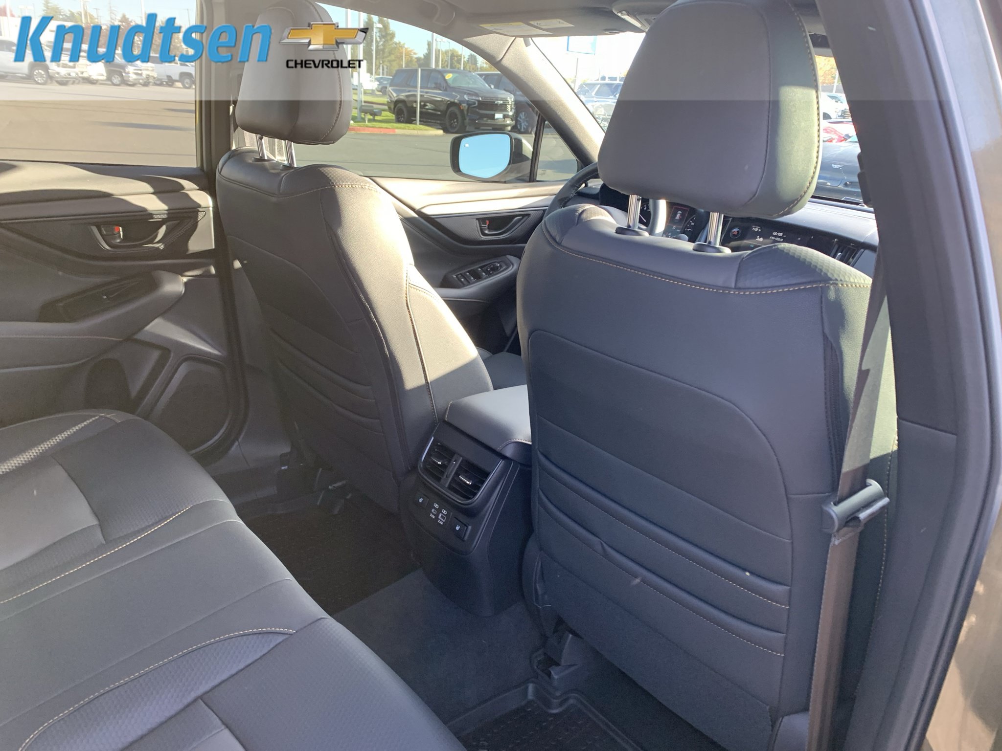 Used 2025 Subaru Outback Wilderness AWD/4WD image 14