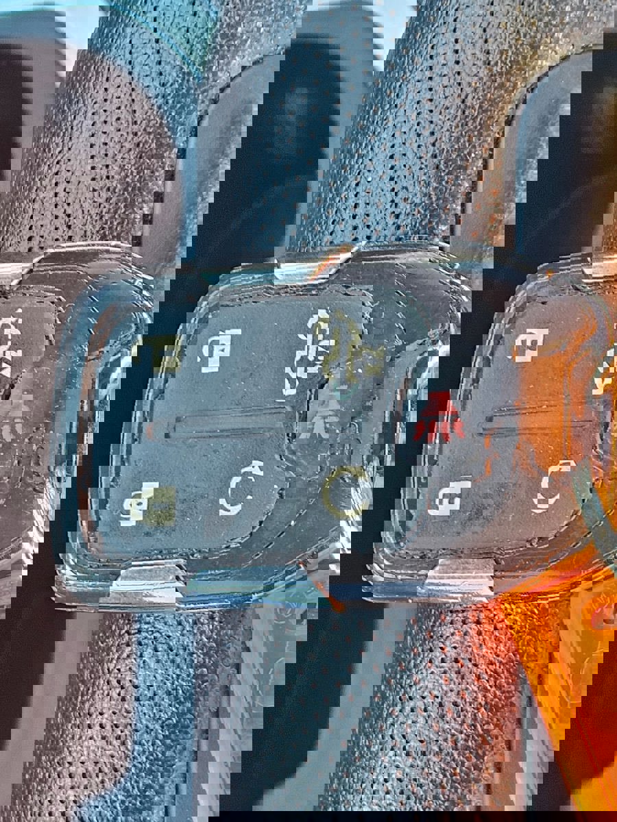 Used 2021 GMC Sierra 1500 AT4 w/ AT4 Value Package image 32