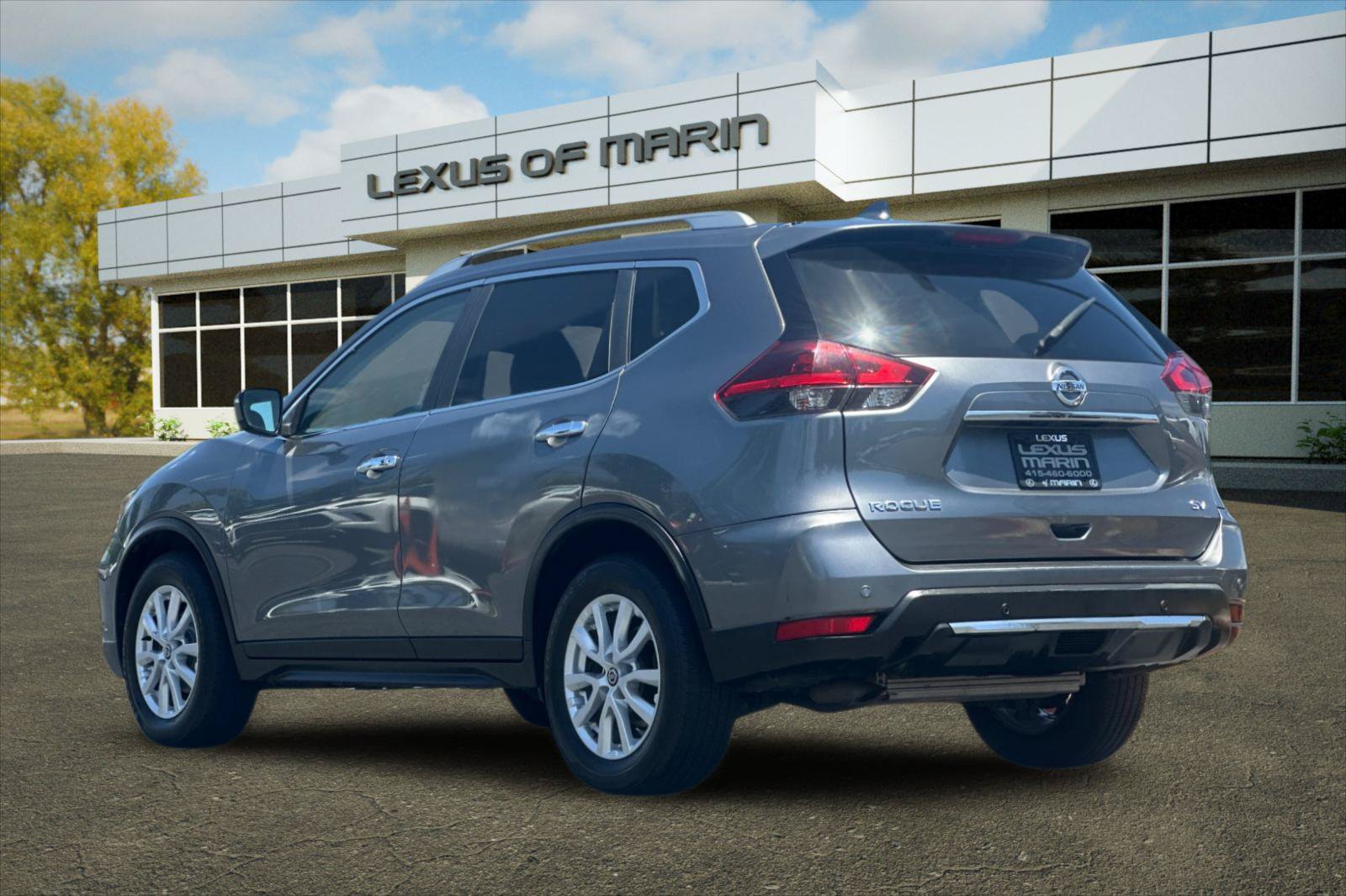 Used 2019 Nissan Rogue SV FWD image 3