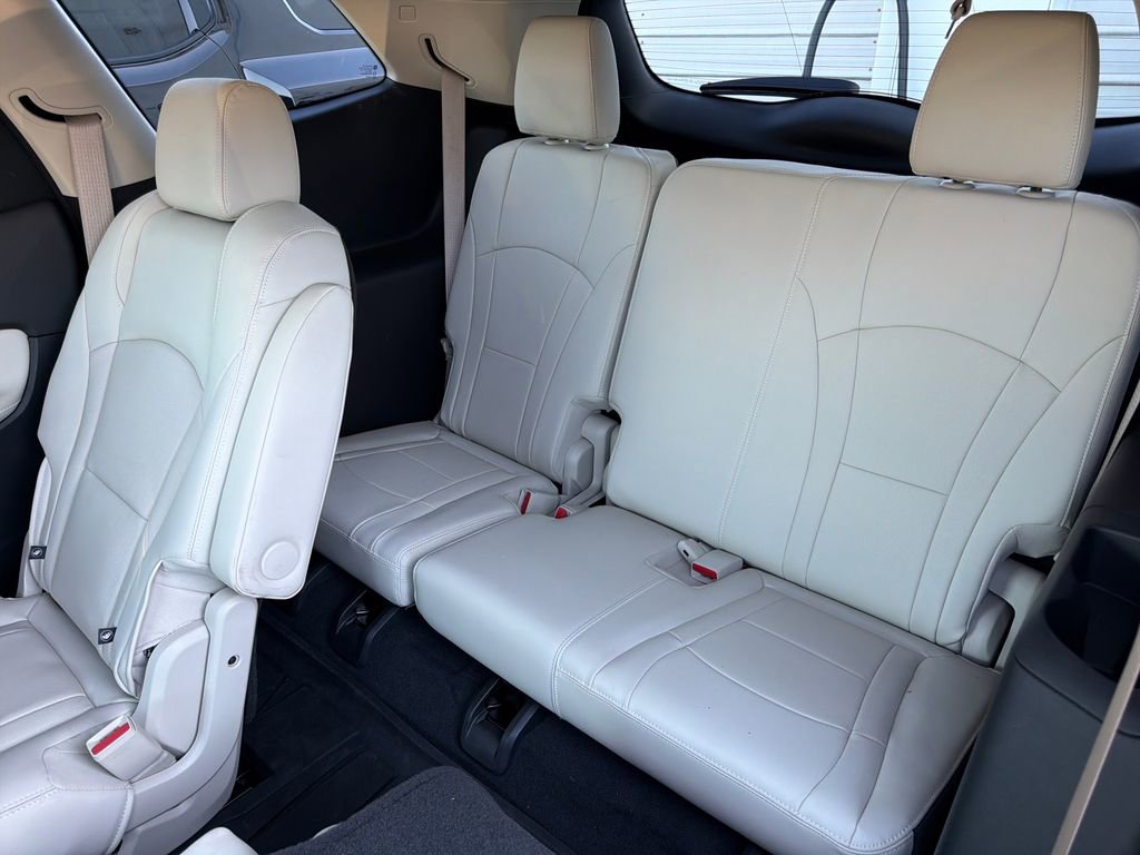 Used 2023 Buick Enclave Essence w/ LPO, Floor Liner Package image 40