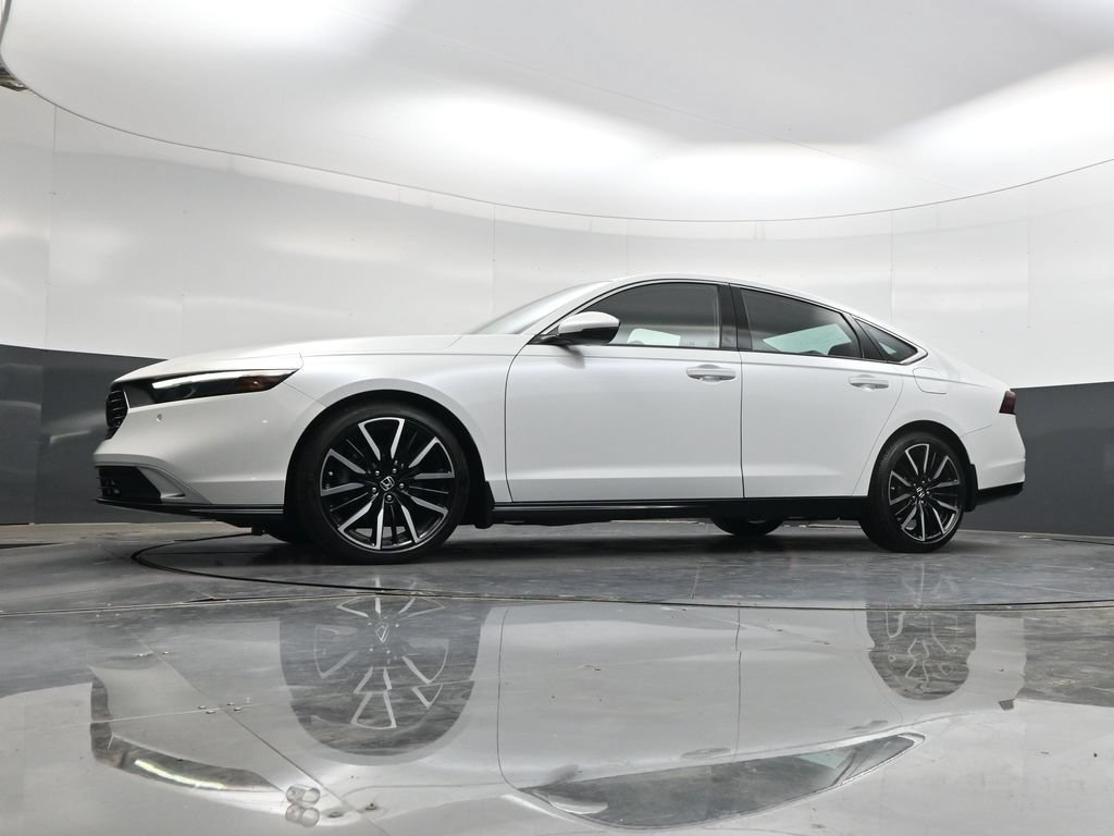 Used 2023 Honda Accord Touring image 34