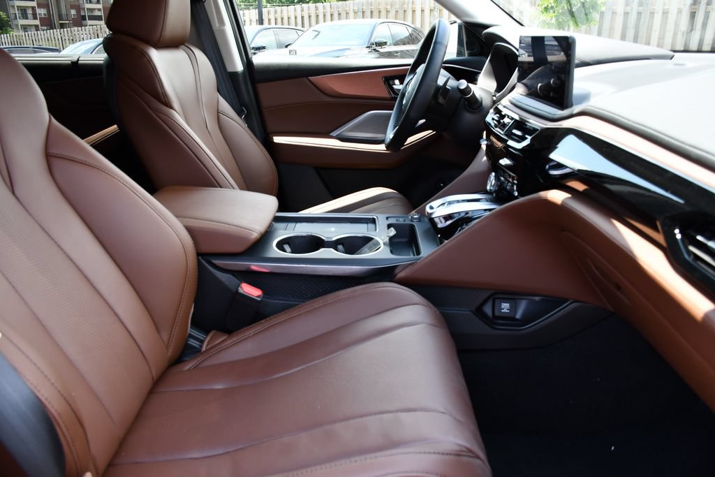 Certified 2026 Acura MDX FWD w/ Technology Package image 32
