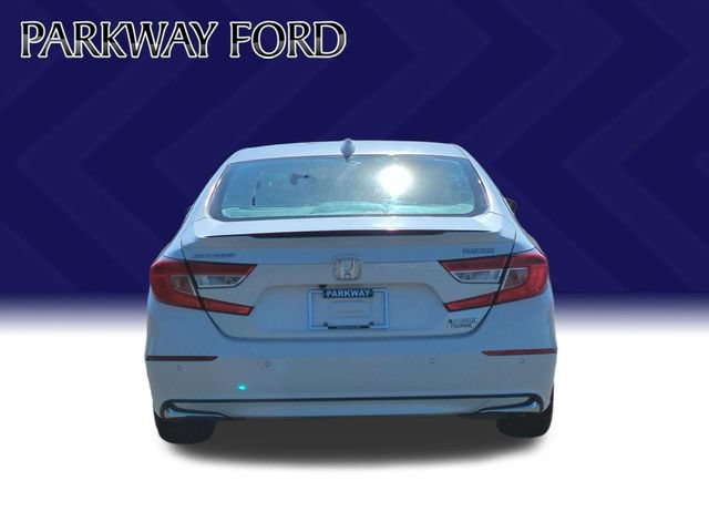 Used 2019 Honda Accord Touring image 4