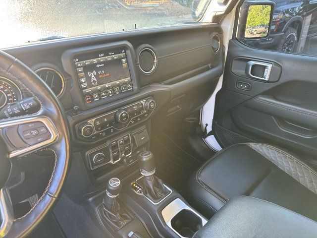 Used 2021 Jeep Wrangler Unlimited Sahara AWD/4WD image 31
