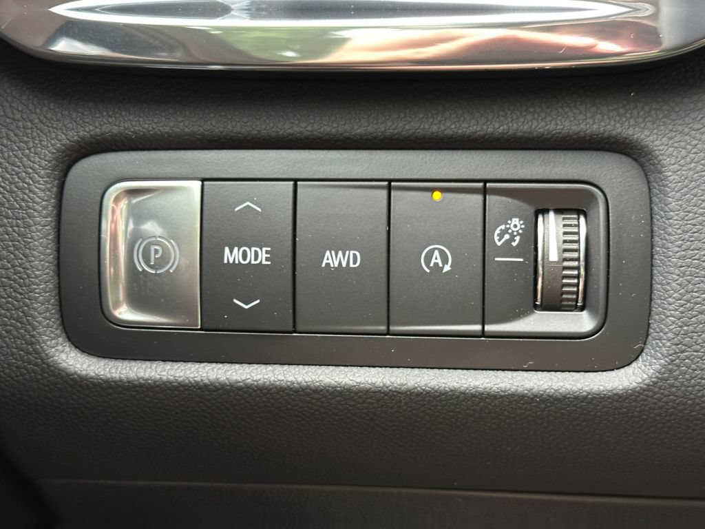 New 2026 GMC Acadia Elevation w/ Elevation Premium Package AWD/4WD image 31