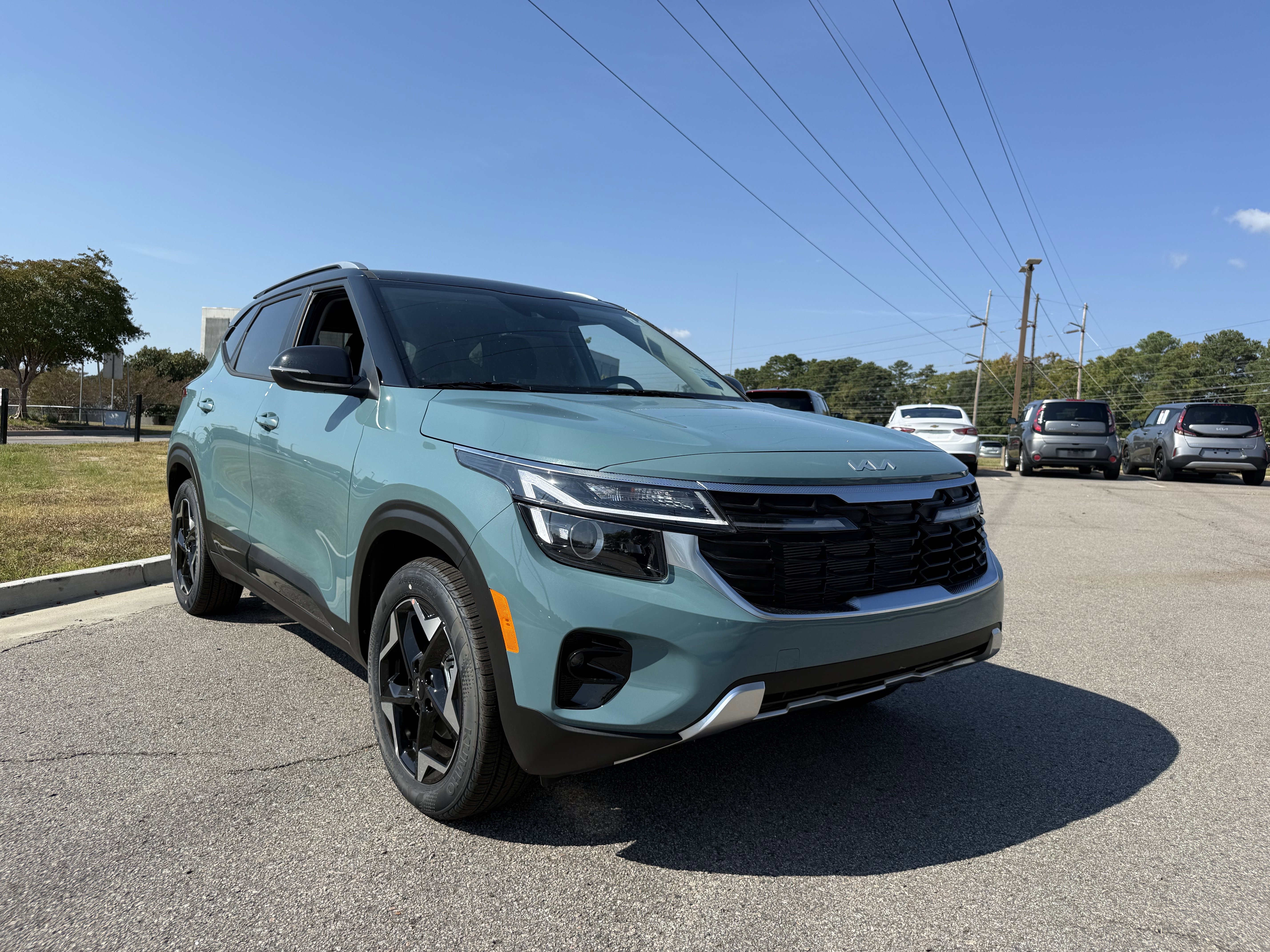 New 2026 Kia Seltos S image 8