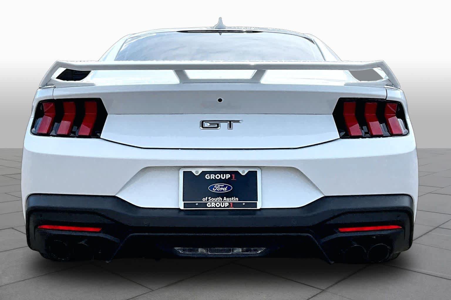 Used 2025 Ford Mustang GT Premium w/ GT Performance Package RWD image 5