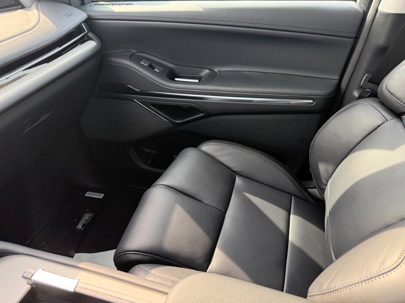 New 2025 Lincoln Navigator Reserve image 18