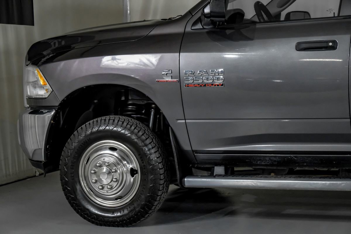 Used 2015 RAM 3500 Tradesman w/ Chrome Appearance Group image 12