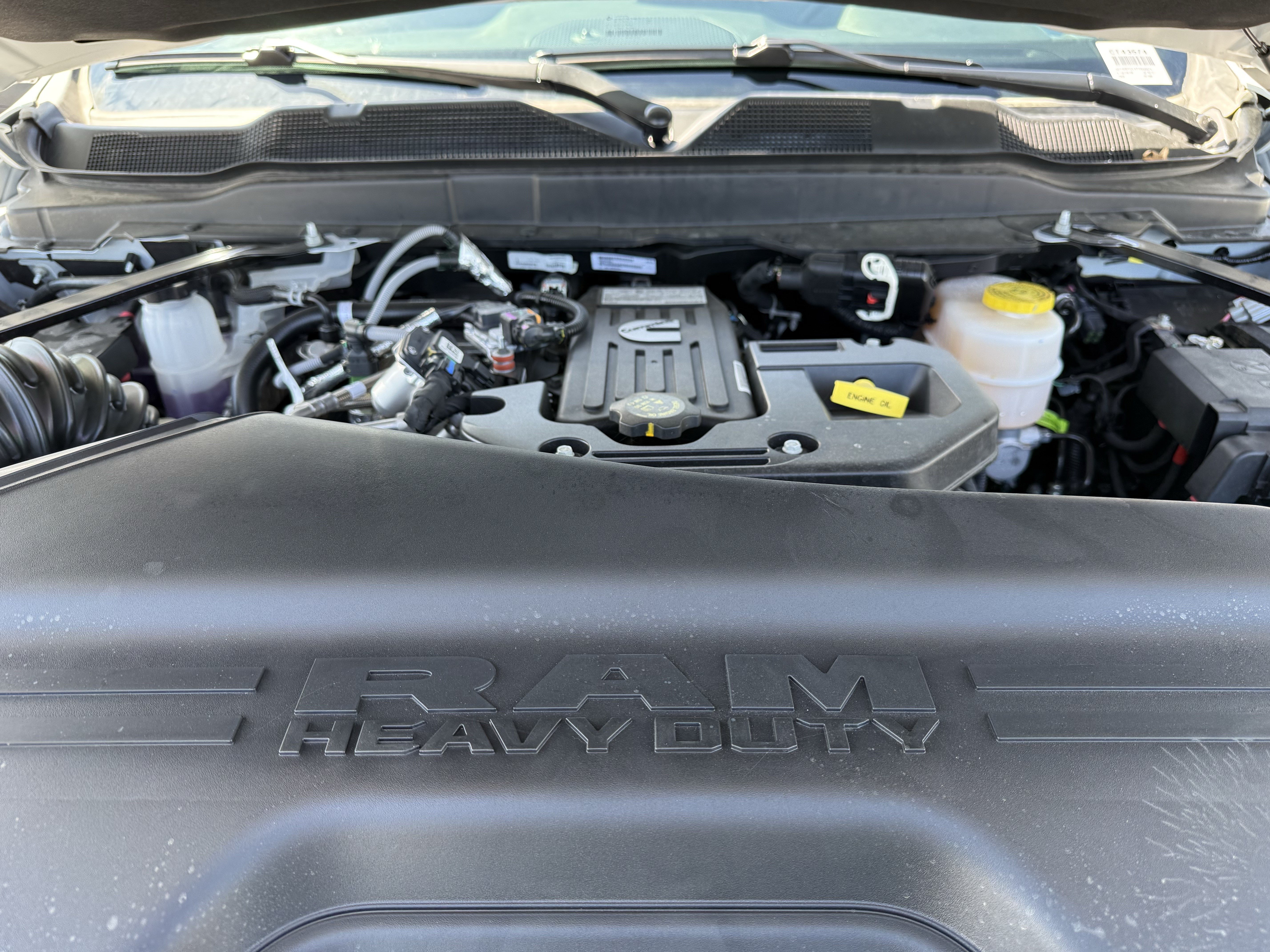 New 2026 RAM 3500 Tradesman AWD/4WD image 35