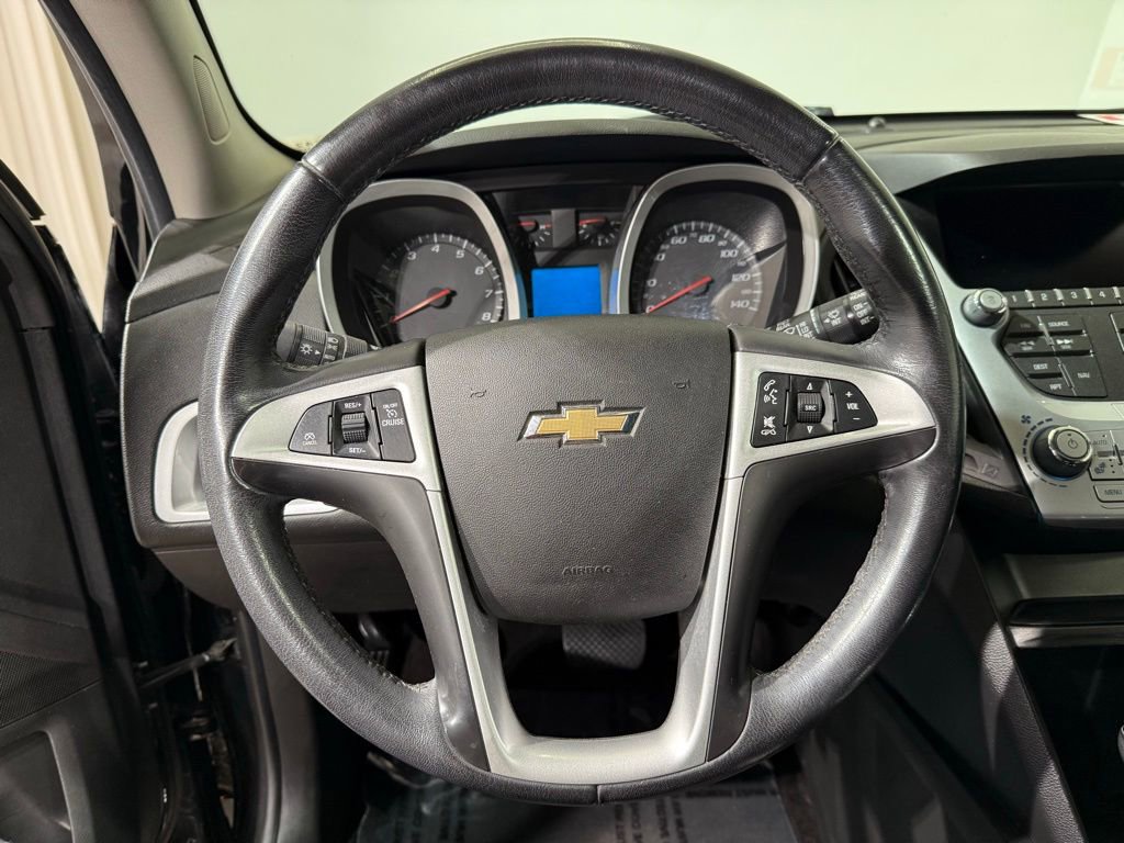 Used 2016 Chevrolet Equinox LTZ w/ Enhanced Convenience Package image 23