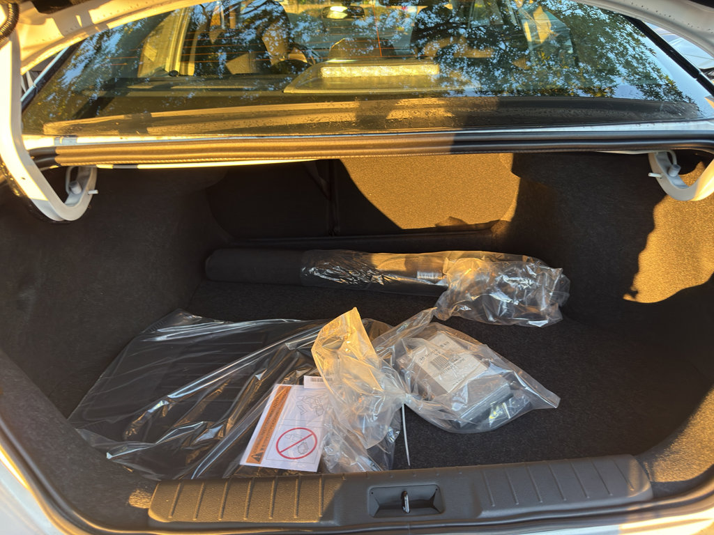 New 2025 Nissan Sentra SR image 31