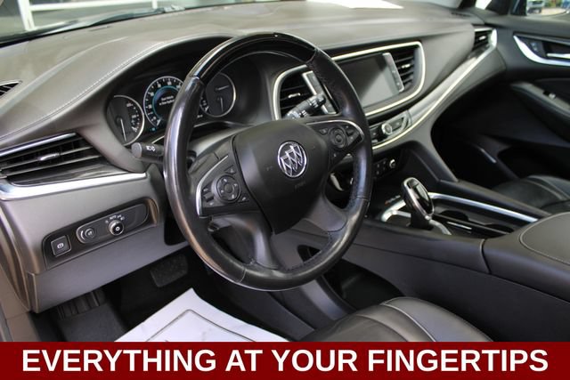 Used 2019 Buick Enclave Avenir w/ Avenir Technology Package AWD/4WD image 2