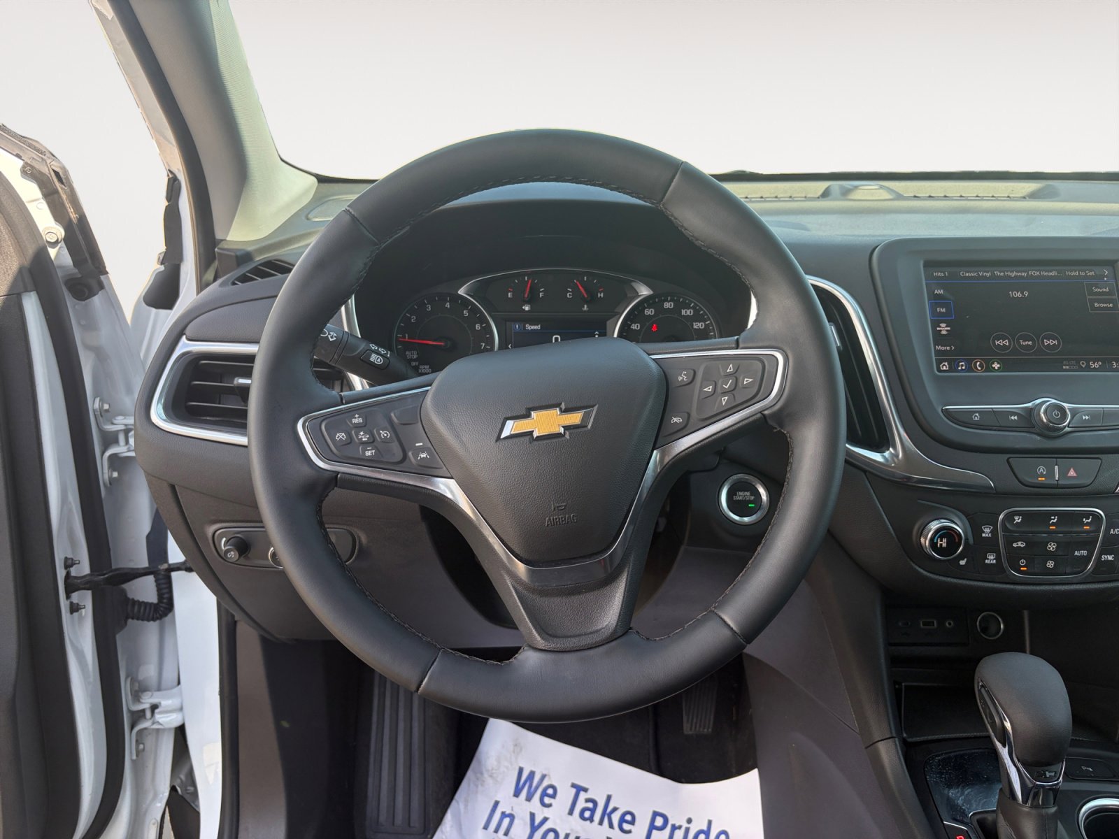 Used 2024 Chevrolet Equinox LT FWD image 12