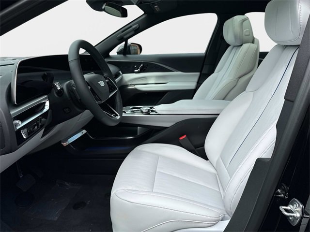 New 2025 Cadillac Lyriq Luxury image 15
