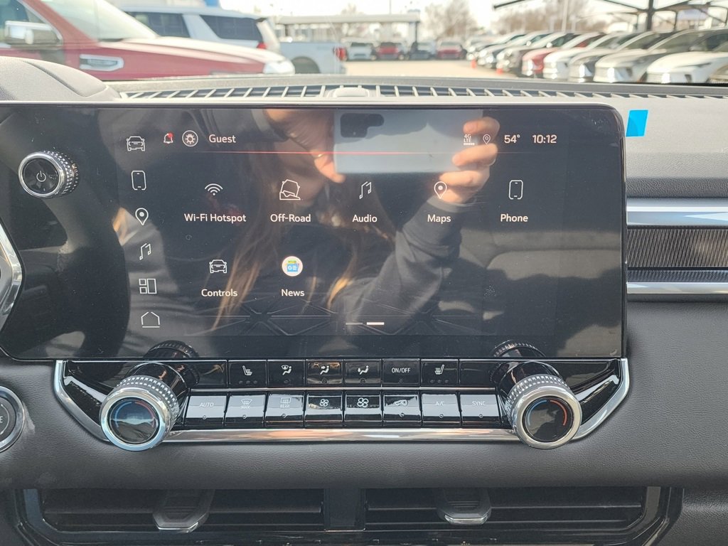 New 2026 GMC Canyon Elevation w/ Convenience Package image 27