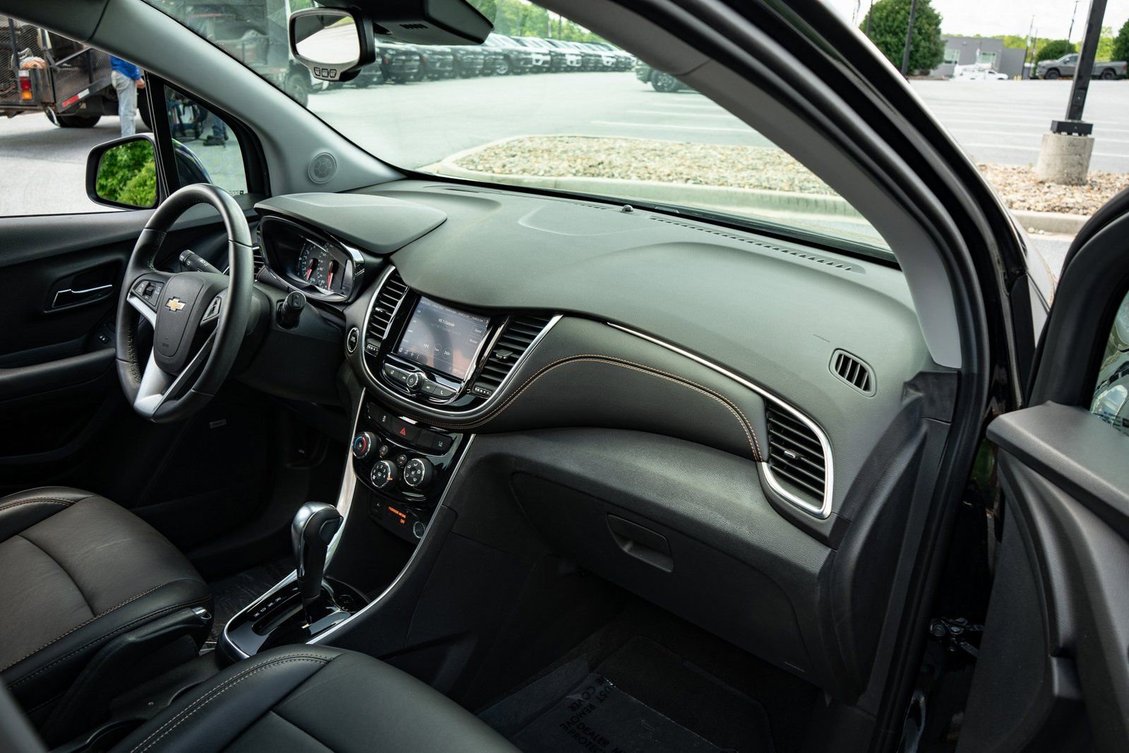 Used 2020 Chevrolet Trax Premier image 21