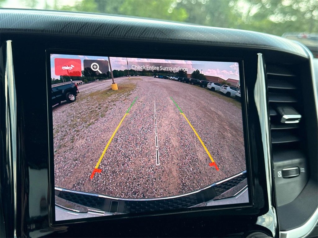 New 2026 RAM 1500 4x4 Crew Cab image 24