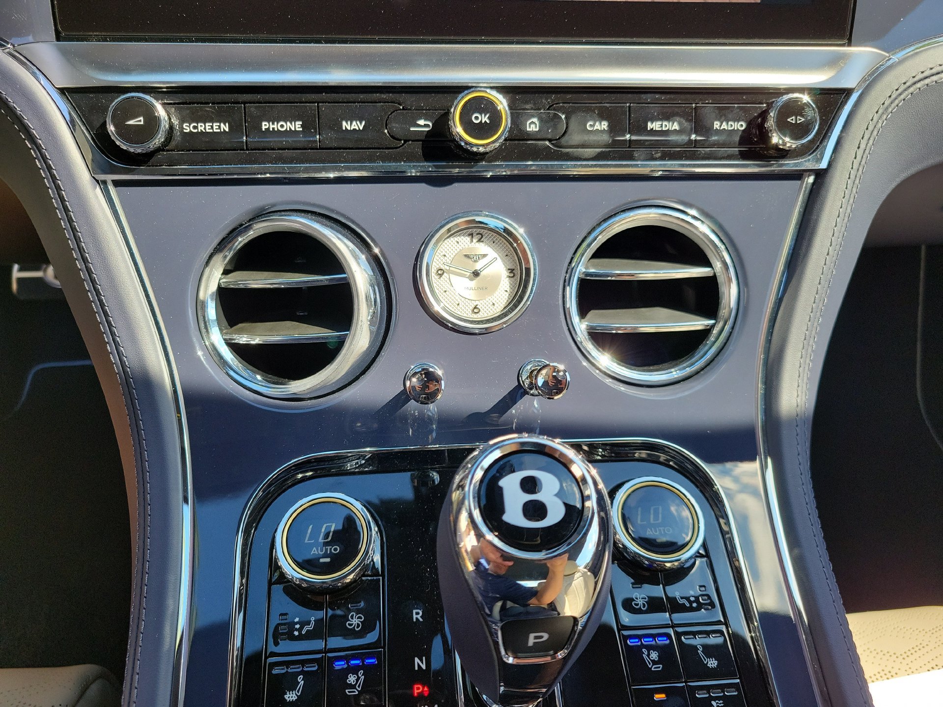 New 2027 Bentley Continental GTC Speed AWD/4WD image 28