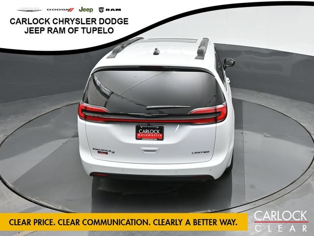 New 2026 Chrysler Pacifica Limited w/ Uconnect Theater Family Group FWD image 57