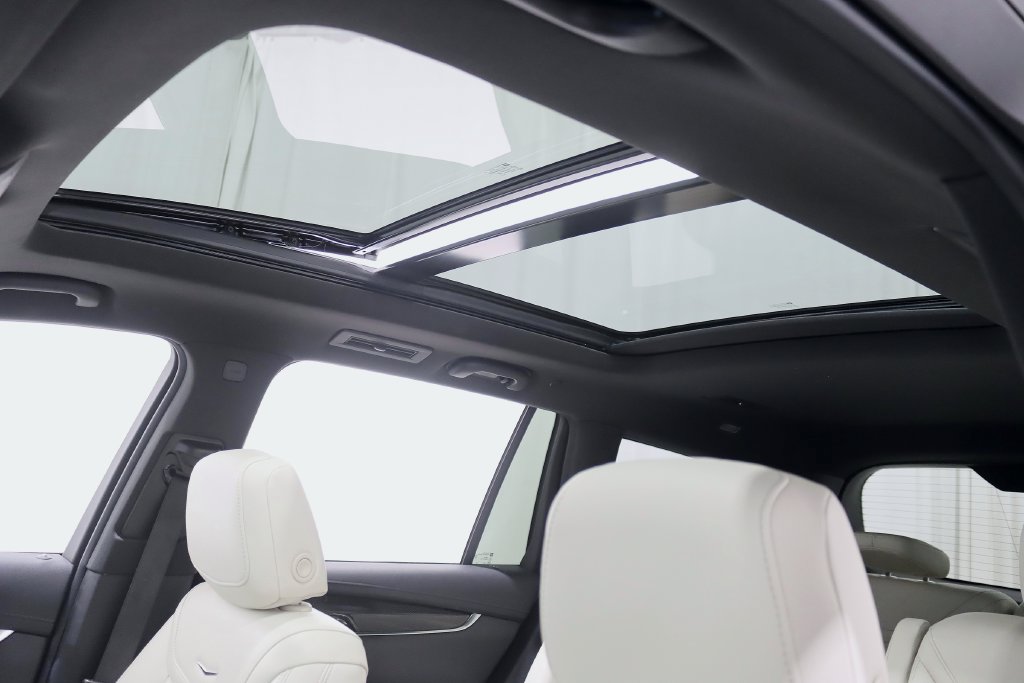 Used 2021 Cadillac XT6 Sport AWD/4WD image 31