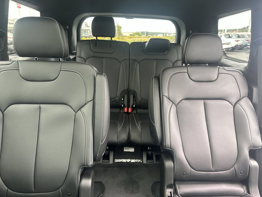 New 2027 Jeep Grand Cherokee L Limited AWD/4WD image 13
