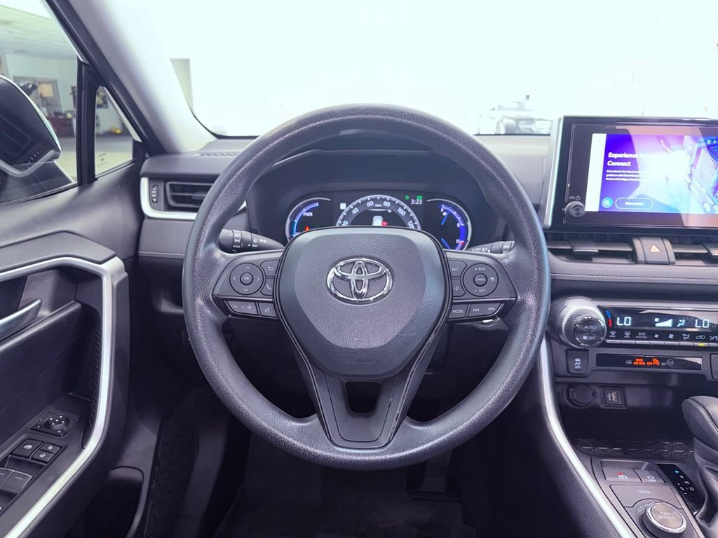 Used 2024 Toyota RAV4 AWD Hybrid image 17
