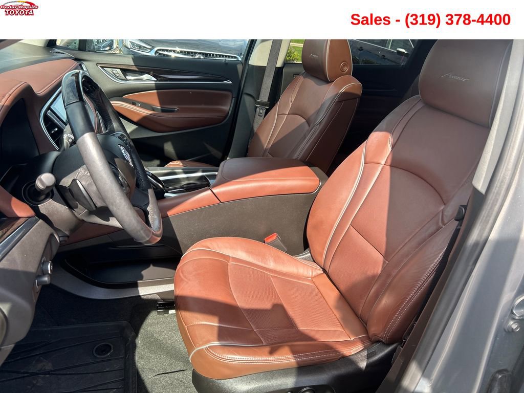 Used 2018 Buick Enclave Avenir w/ Trailering Package AWD/4WD image 10