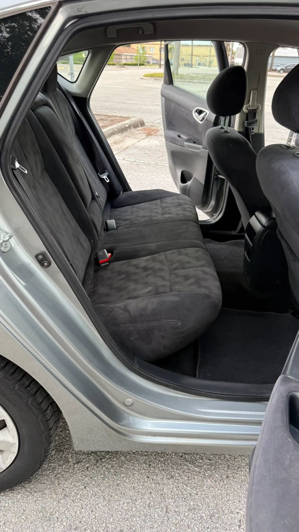 Used 2013 Nissan Sentra SV FWD image 13
