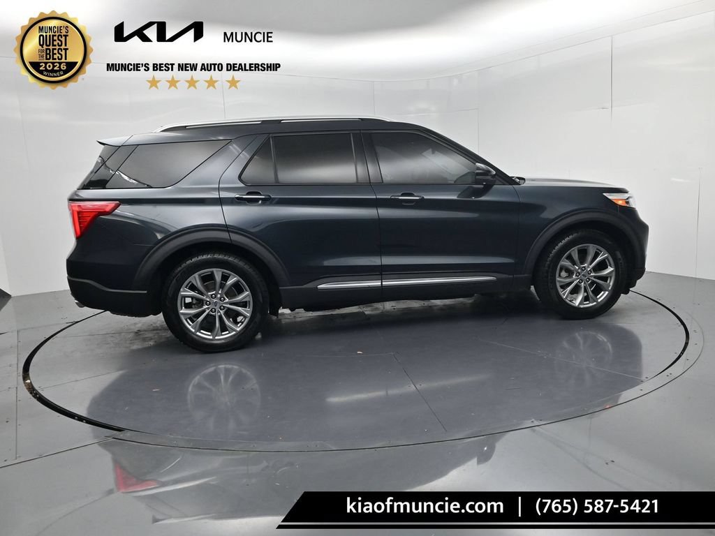 Used 2023 Ford Explorer Limited w/ Equipment Group 301A RWD image 8