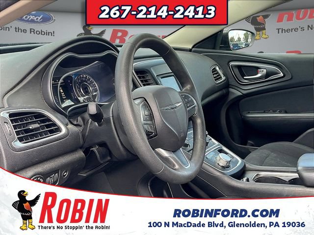 Used 2016 Chrysler 200 Limited FWD image 17
