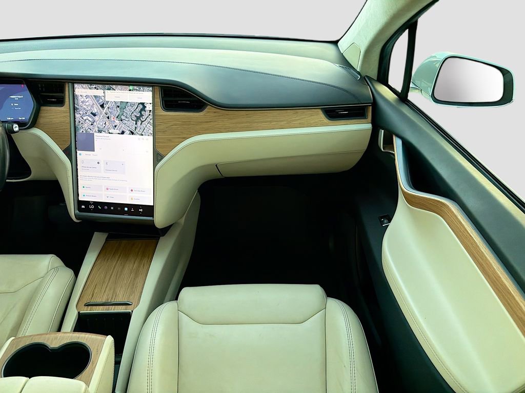 Used 2018 Tesla Model X 75D AWD/4WD image 18