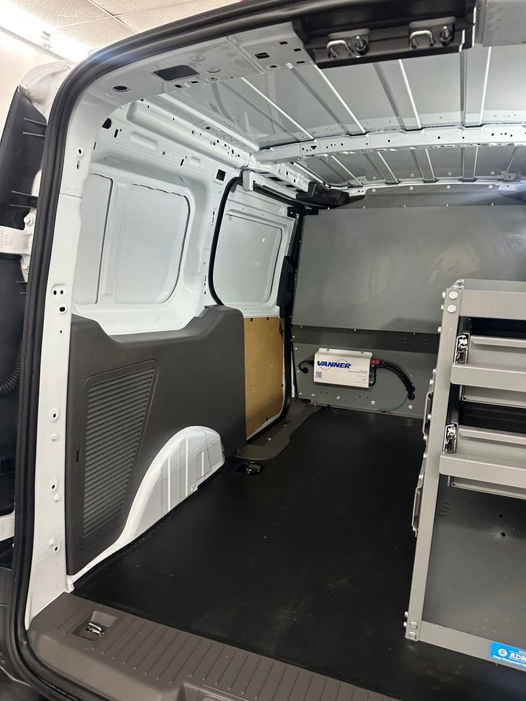 Used 2020 Ford Transit Connect XL image 22