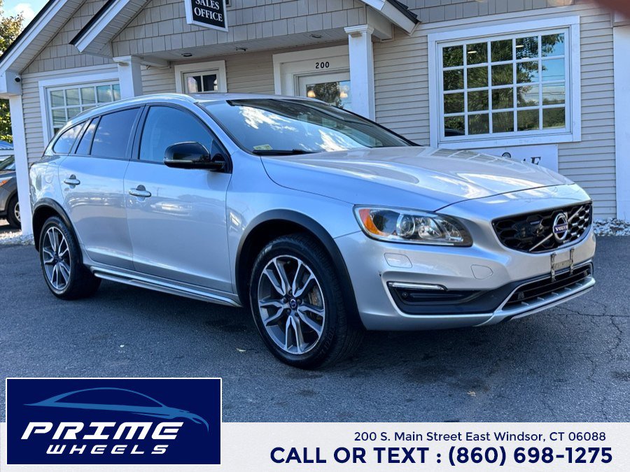 Used 2017 Volvo V60 T5 Cross Country Platinum w/ Climate Package