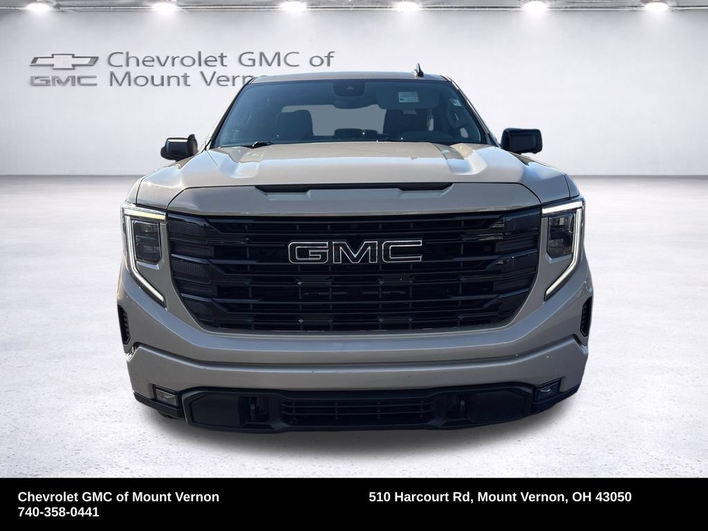 Used 2022 GMC Sierra 1500 Elevation w/ LPO, Elevation Black Package AWD/4WD image 10