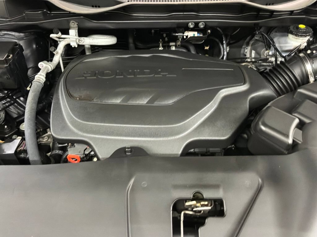 Certified 2024 Honda Odyssey Touring image 37