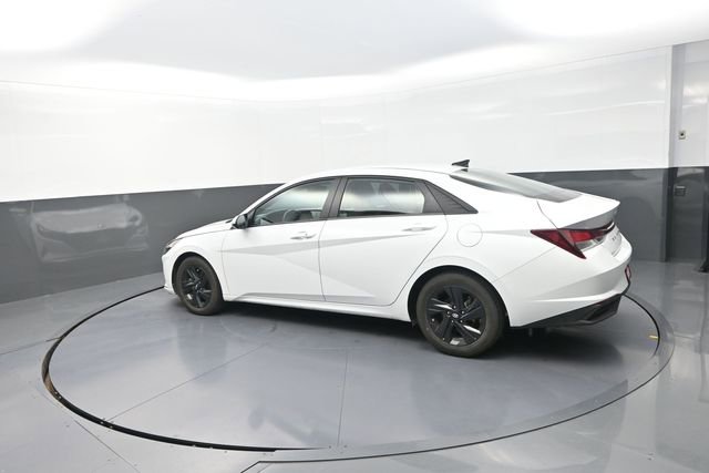 Used 2021 Hyundai Elantra SEL w/ Convenience Package FWD image 57