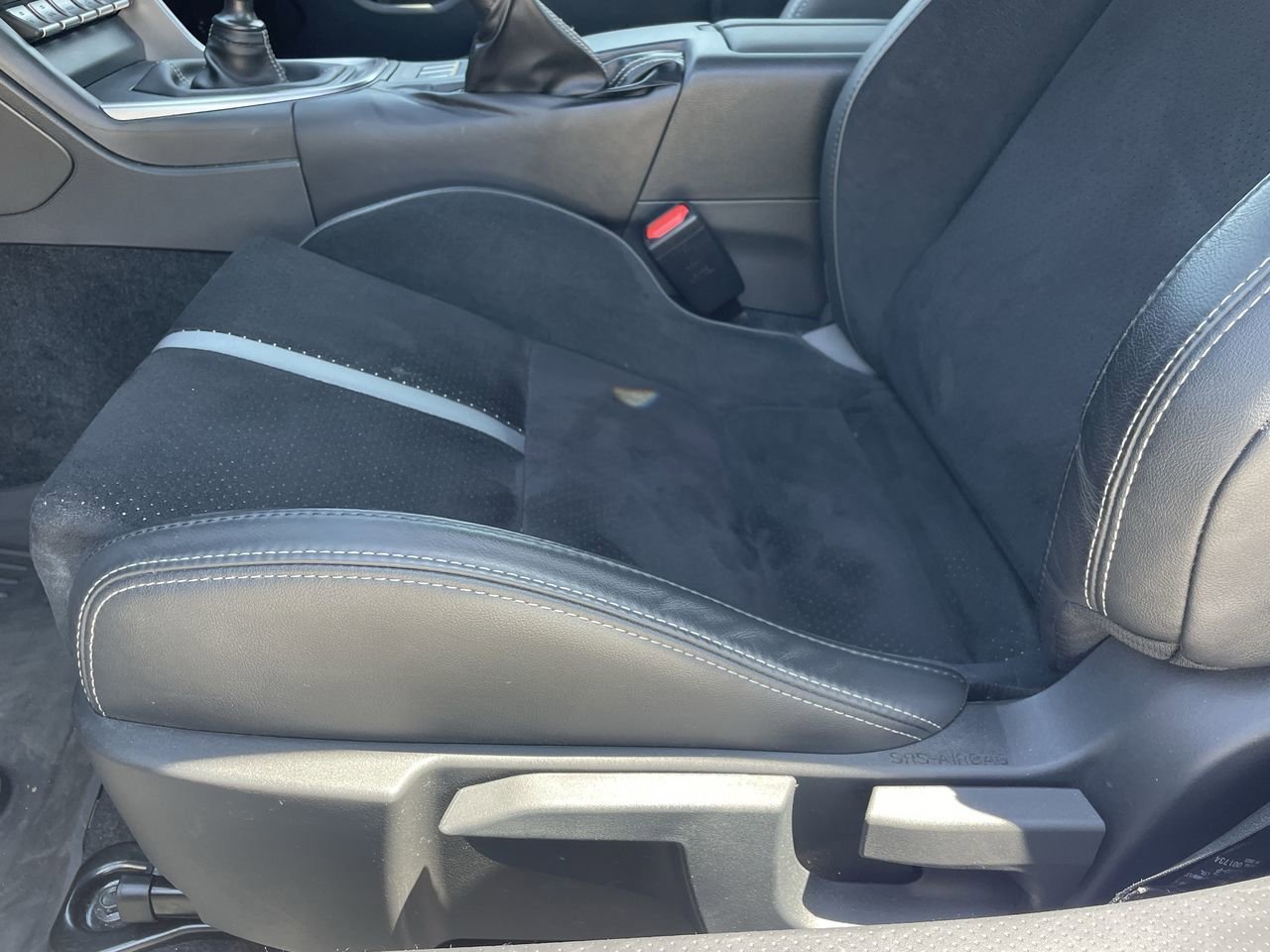 Used 2023 Toyota GR86 Premium w/ ALL Weather Mat Package (TMS) RWD image 19