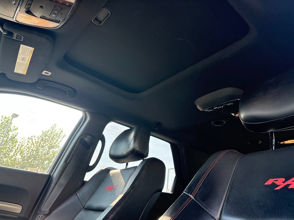 Used 2018 Dodge Durango R/T w/ Trailer Tow Group IV AWD/4WD image 14